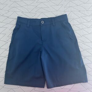 Under Armour boys golf shorts size medium navy blue